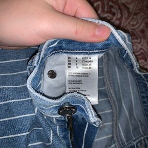 American eagle striped mom jeans!